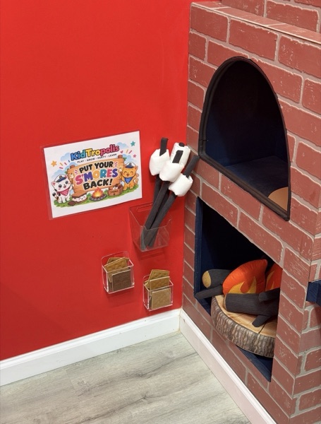 Chef Mascot & Pizza Oven Station